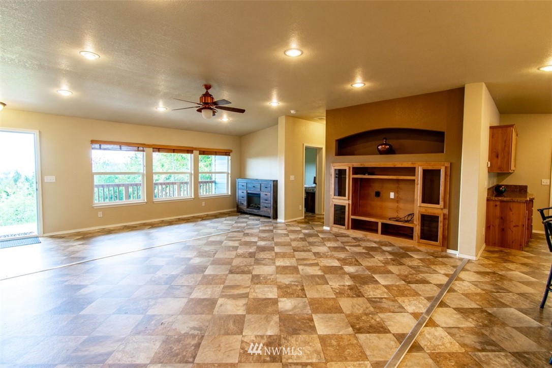 4665 Lost Mountain Road Sequim, WA 98382 - Photo 6 of 25 Gallery Image 6
