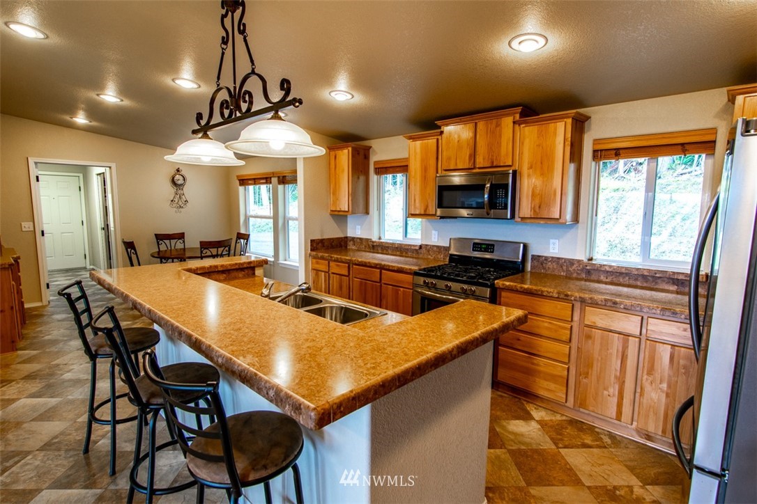 4665 Lost Mountain Road Sequim, WA 98382 - Photo 7 of 25 Gallery Image 7