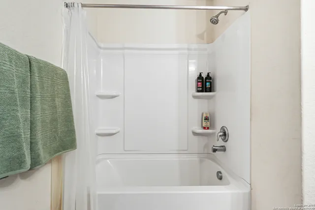 $243,000 | 11726 Deer, San Antonio, TX 78254