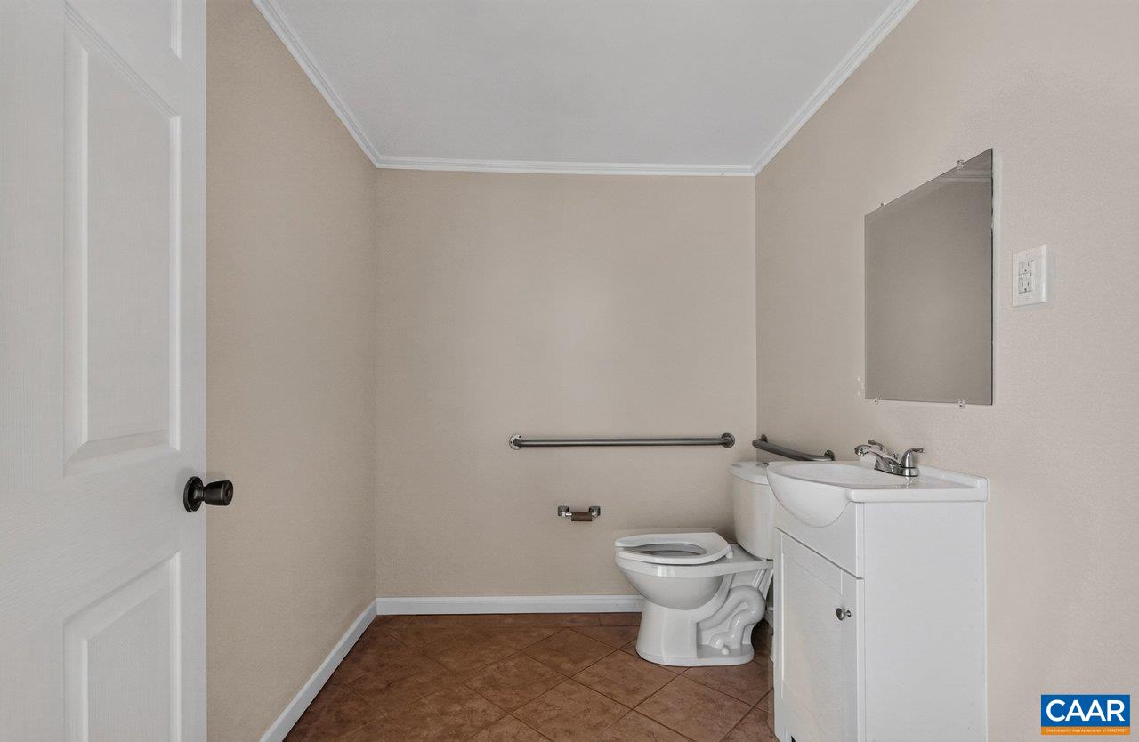 1532 2nd Street Waynesboro, VA 22980 - Photo 23 of 43 Gallery Image 23