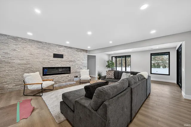 $1,890,000 | 14766 Saleem Court, Granger, IN 46530