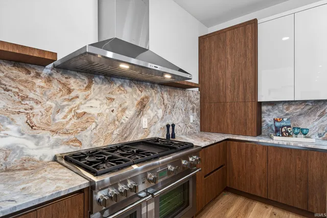 $1,890,000 | 14766 Saleem Court, Granger, IN 46530