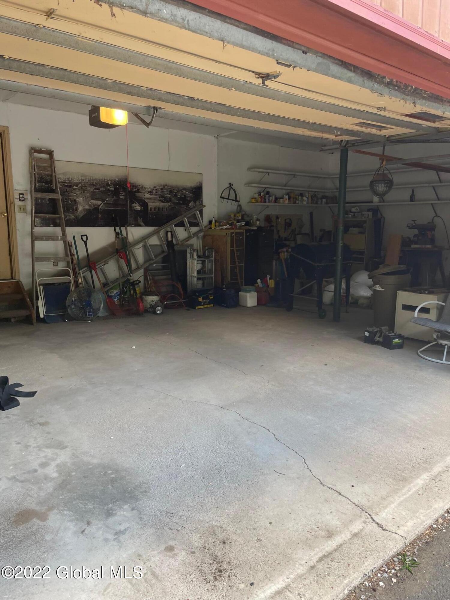 3 Chestnut Hill Road South Colonie, NY 12211 - Photo 31 of 32 IMG_0506