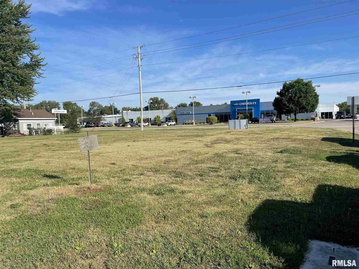 330 1st Avenue East Milan, IL 61264 - Photo 2 of 3 a view of a swimming pool and an outdoor seating