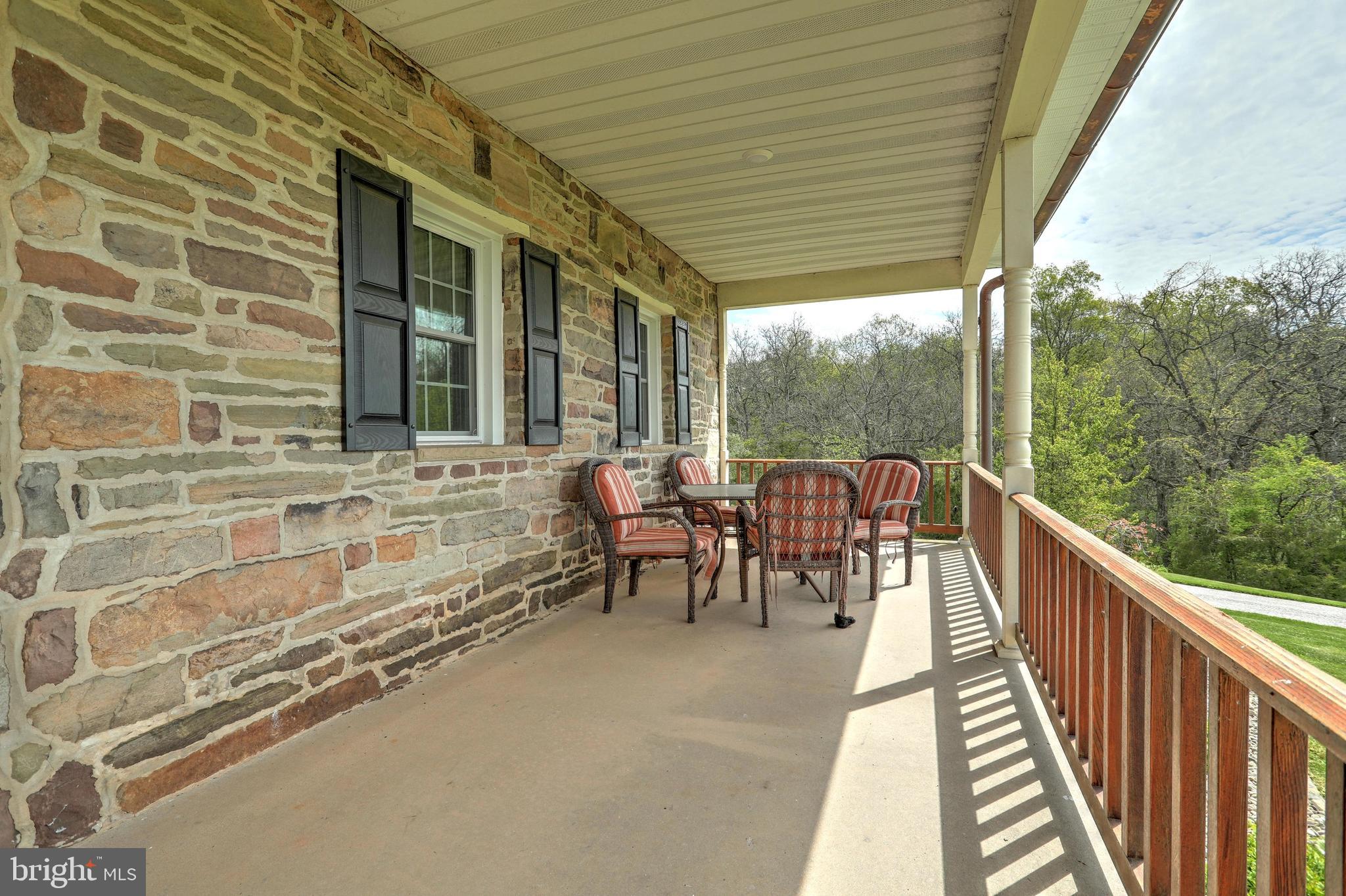 270 Cedar Ridge Road New Oxford, PA 17350 - Photo 4 of 129