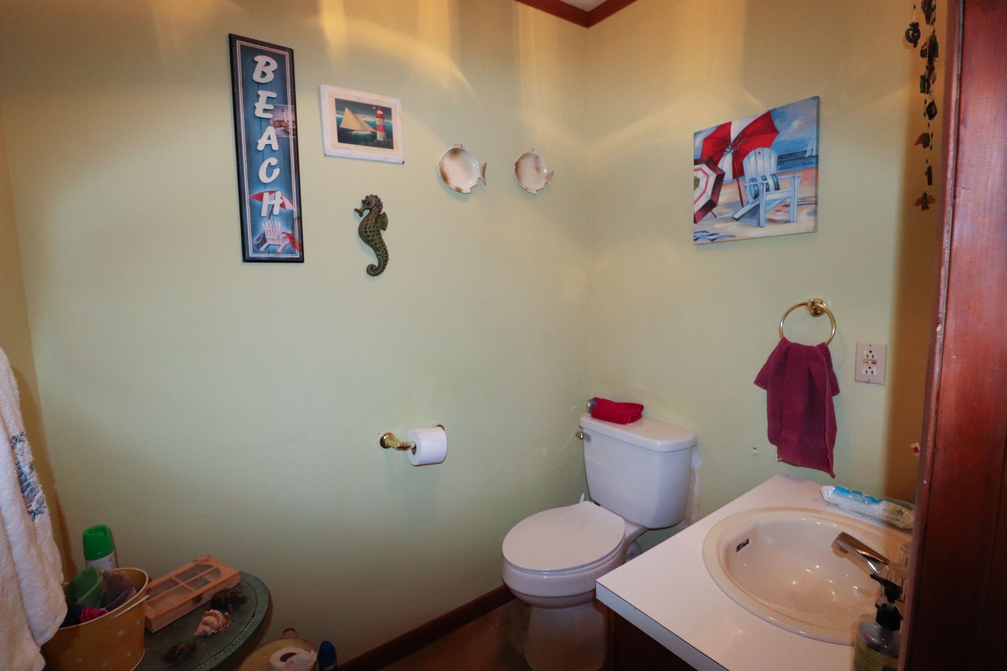 96 Cope Road Morrison, TN 37357 - Photo 16 of 19 a bathroom with a toilet a sink and a shower curtain
