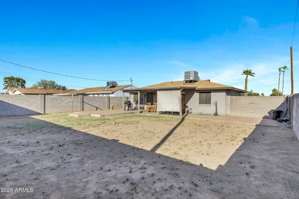 $295,000 | 2502 North 38th Lane, Phoenix, AZ 85009