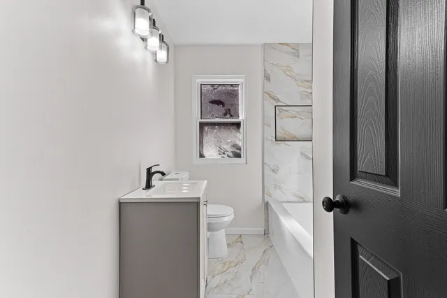 $135,000 | 19711 Mansfield Street, Detroit, MI 48235