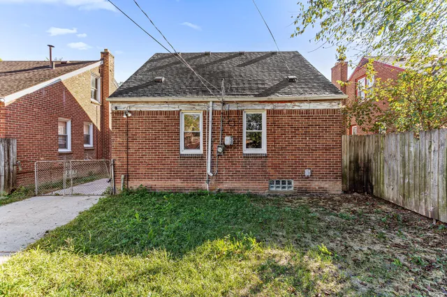 $135,000 | 19711 Mansfield Street, Detroit, MI 48235