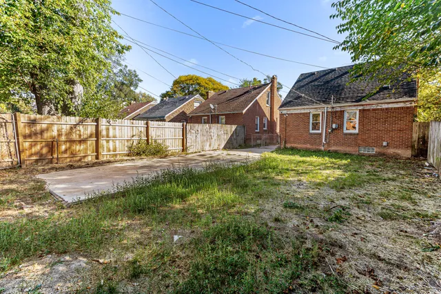 $135,000 | 19711 Mansfield Street, Detroit, MI 48235