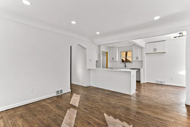 $135,000 | 19711 Mansfield Street, Detroit, MI 48235