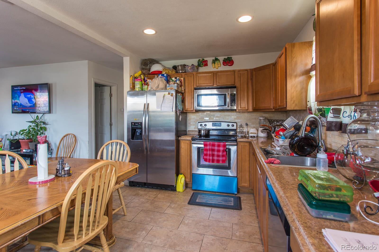 1911 Chambers Road Aurora, CO 80011 - Photo 9 of 20 Gallery Image 9