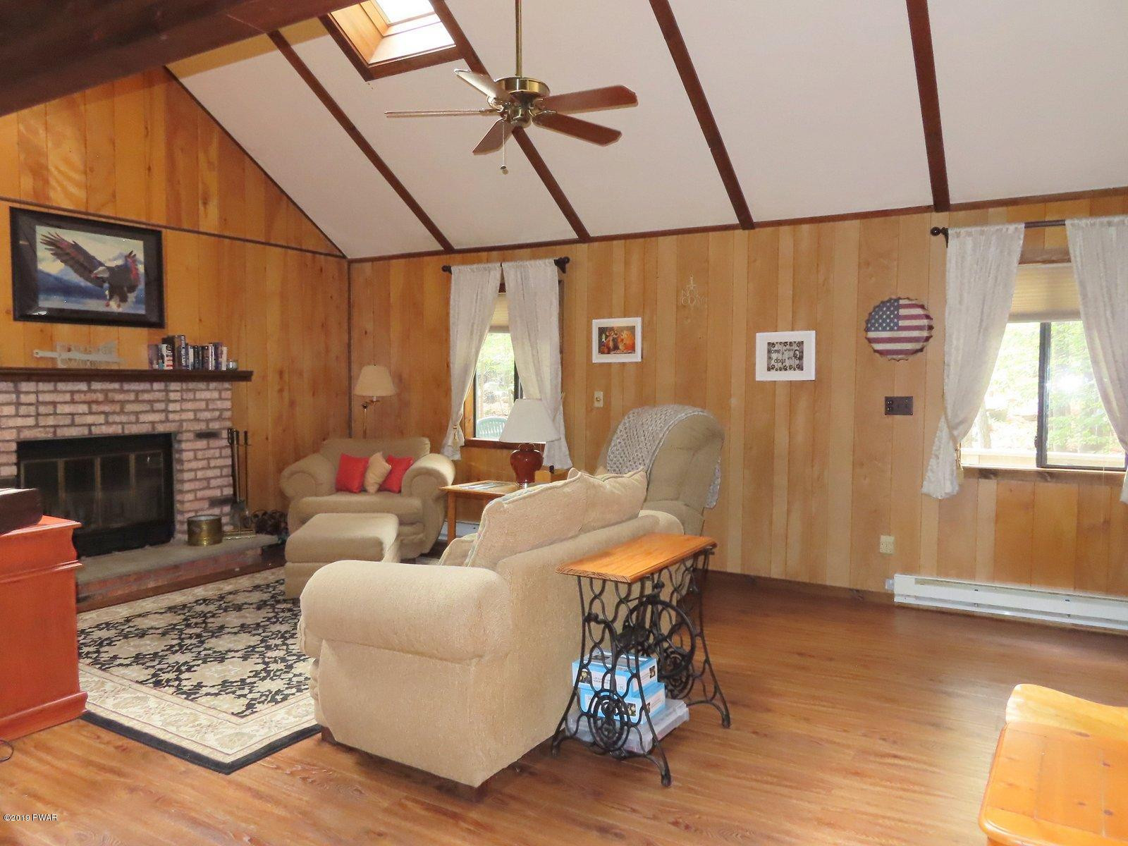 55 Wedge Road Lake Ariel, PA 18436 - Photo 8 of 53