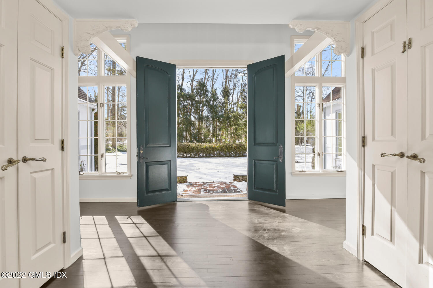 32 Peaceable Street Ridgefield, CT 06877 - Photo 4 of 38 a view of entryway with wooden floor