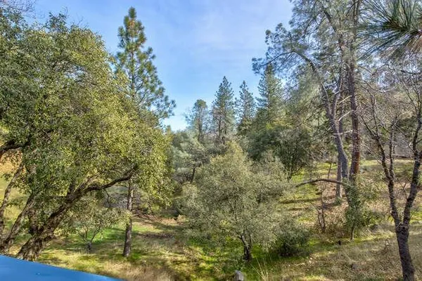 $349,000 | 5633 Silver Saddle Drive, Unit 2, Murphys, CA 95247
