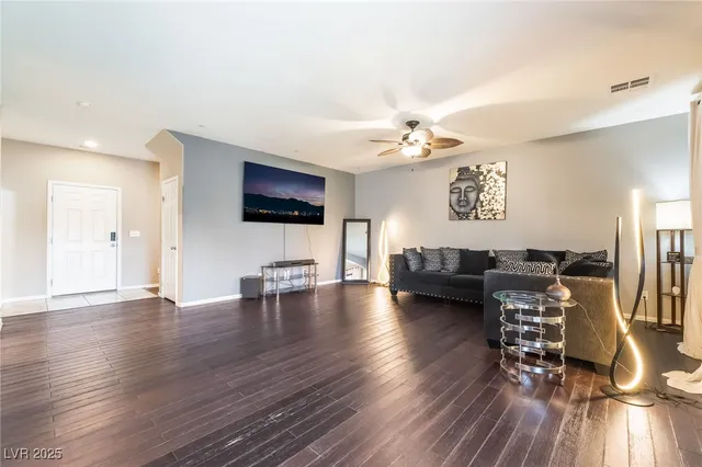 $395,000 | 5597 Grinding Rock Way, Las Vegas, NV 89122