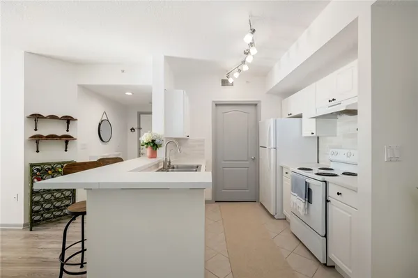 $1,650 | 5095 Fairways Circle, Unit I204, Vero Beach, FL 32967