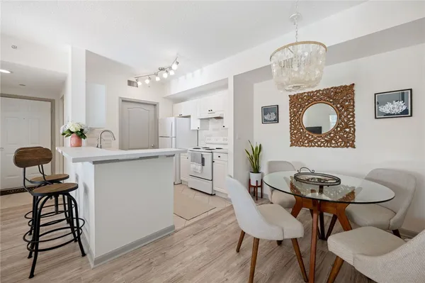 $1,650 | 5095 Fairways Circle, Unit I204, Vero Beach, FL 32967