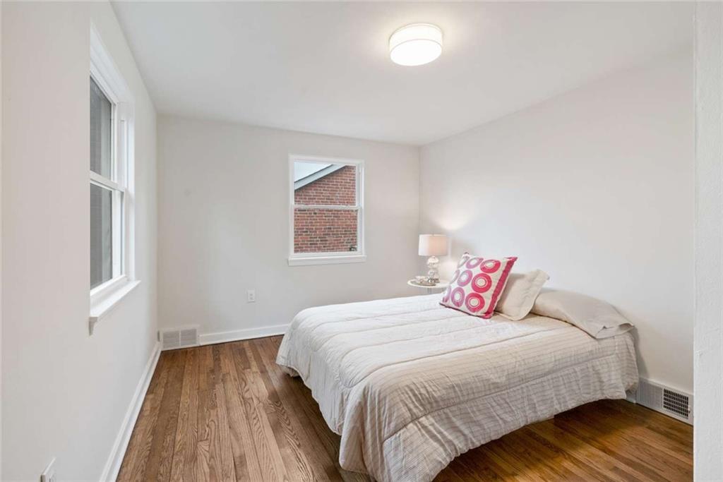 6444 Landview Road Pittsburgh, PA 15217 - Photo 15 of 21 Gallery Image 15