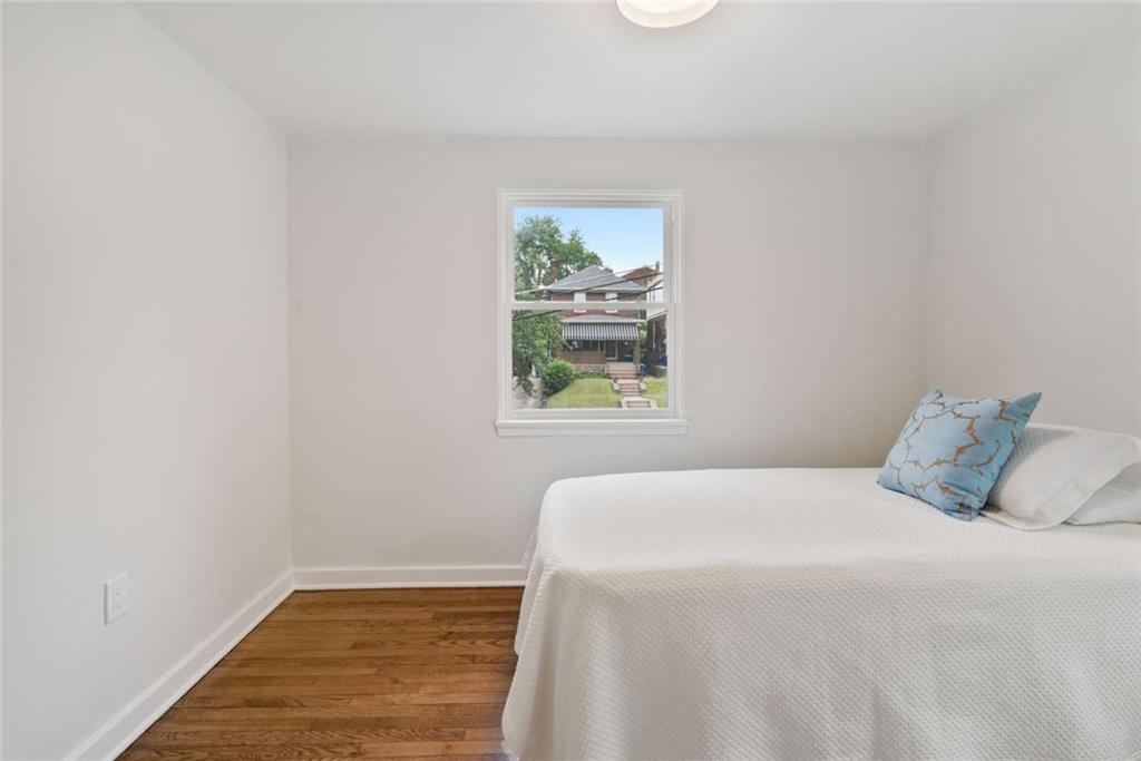 6444 Landview Road Pittsburgh, PA 15217 - Photo 16 of 21 Gallery Image 16