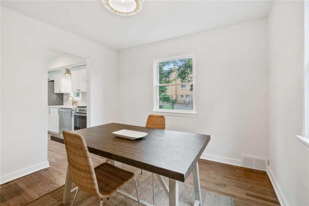 6444 Landview Road Pittsburgh, PA 15217 - Photo 6 of 21 Gallery Image 6