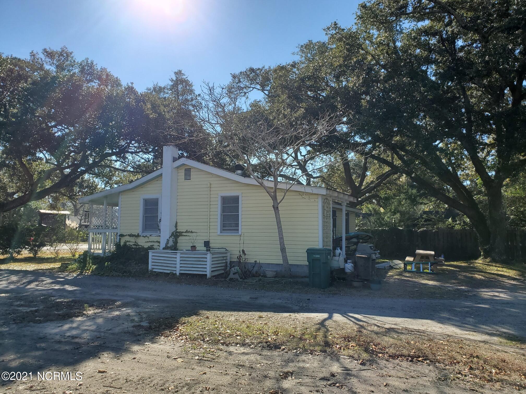 2004 Middle Sound Loop Road Wilmington, NC 28411 - Photo 3 of 6 8871A6C7-3F66-44BC-B6BA-289337228C9B