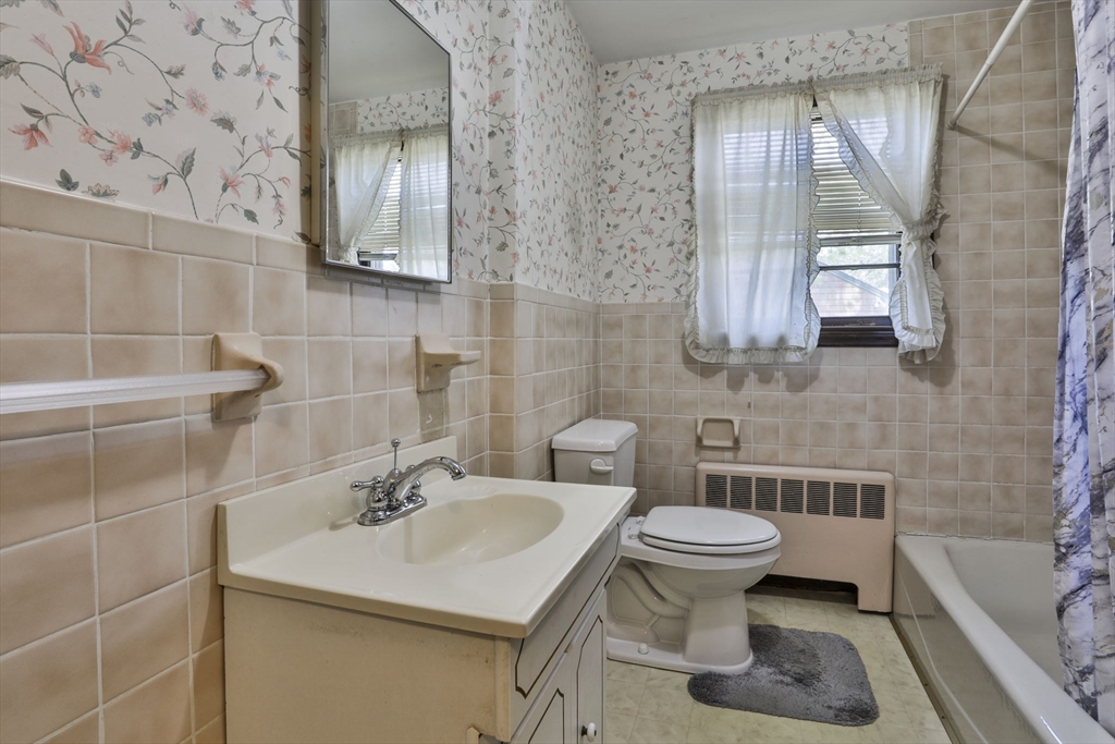 134 Gerald Road Milton, MA 02186 - Photo 21 of 26 Gallery Image 21