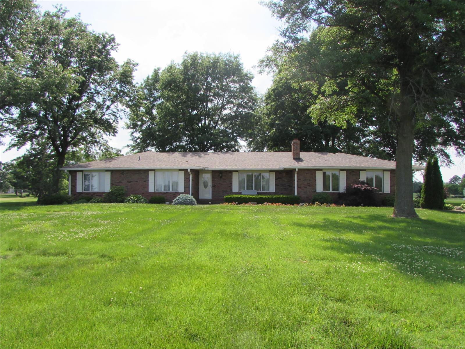 4945 Hazel Road Edwardsville, IL 62025 - Photo 1 of 60