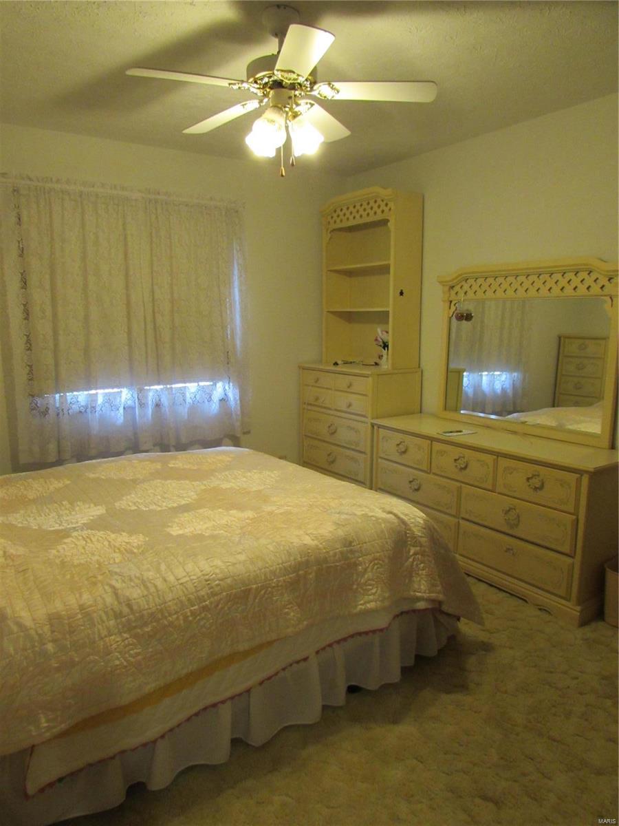 4945 Hazel Road Edwardsville, IL 62025 - Photo 27 of 60
