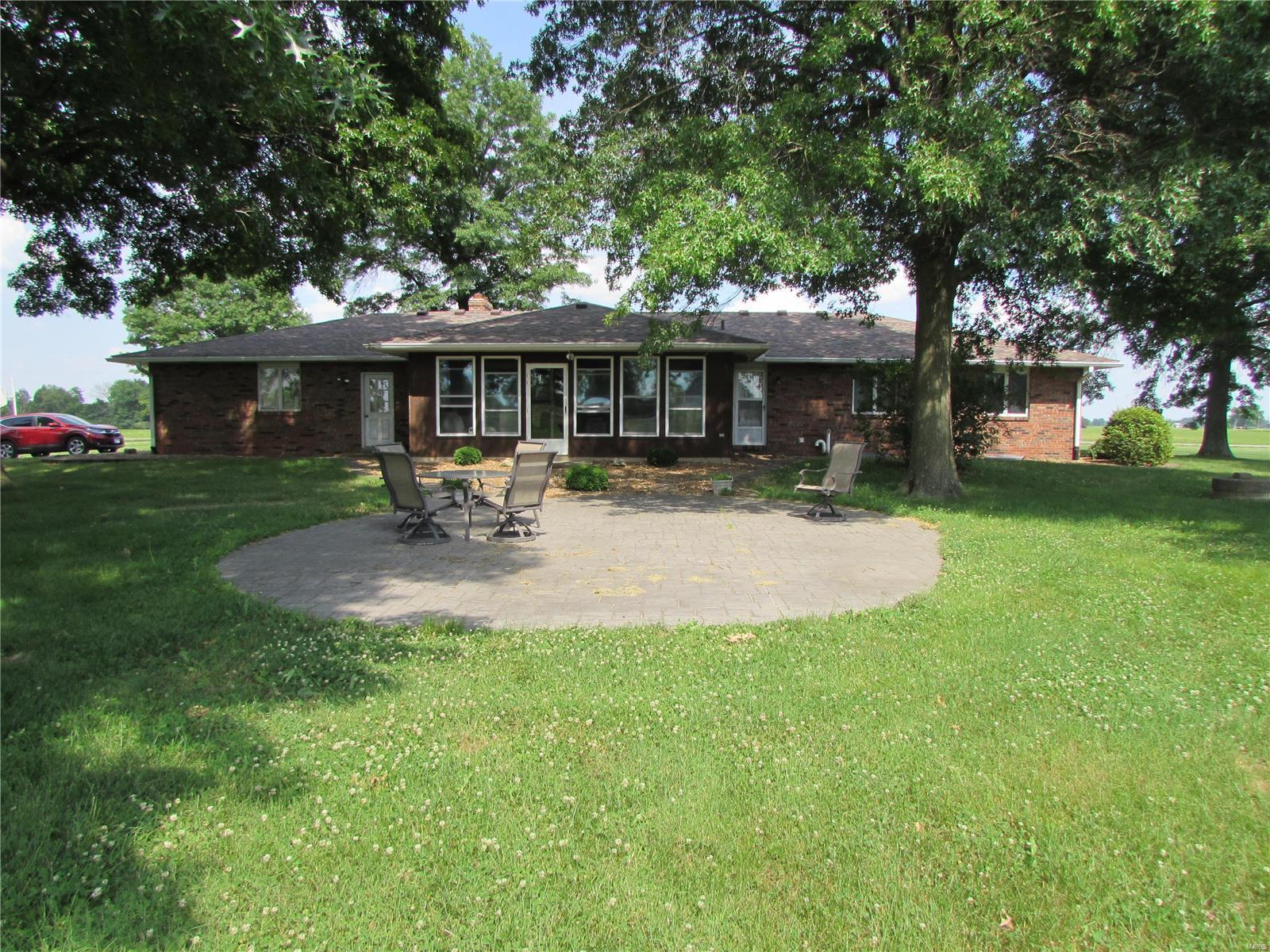 4945 Hazel Road Edwardsville, IL 62025 - Photo 35 of 60