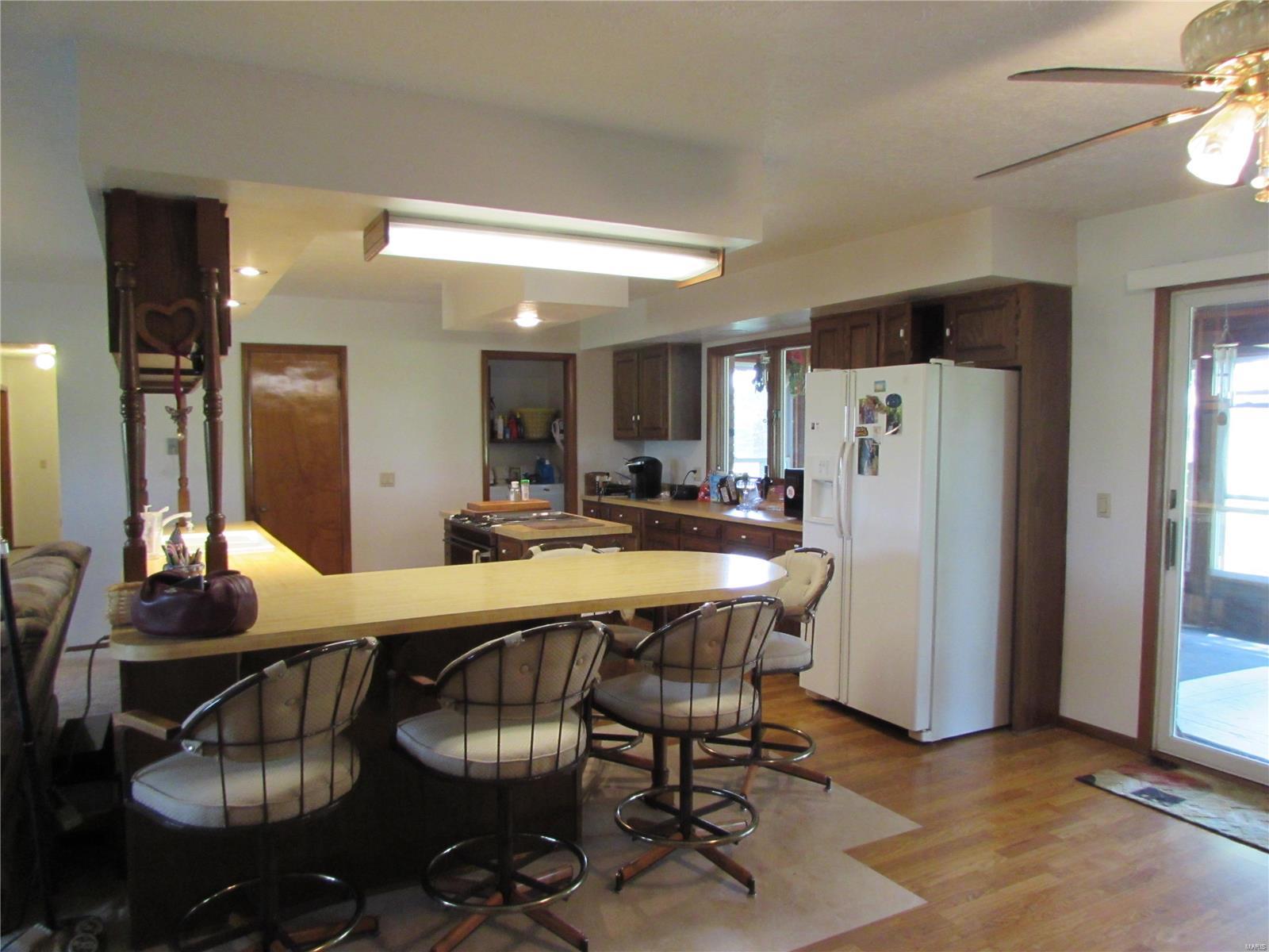 4945 Hazel Road Edwardsville, IL 62025 - Photo 8 of 60