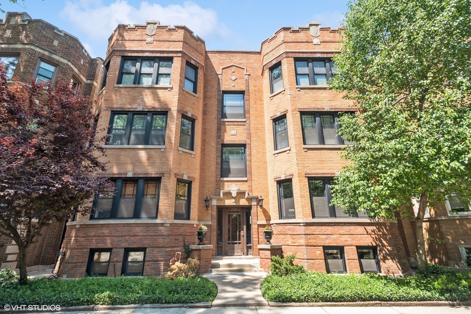 2324 West Argyle Street, Unit 2E Chicago, IL 60625 - Photo 1 of 14 front view of a building