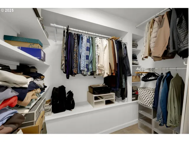 $565,000 | 745 South 71st Street, Springfield, OR 97478