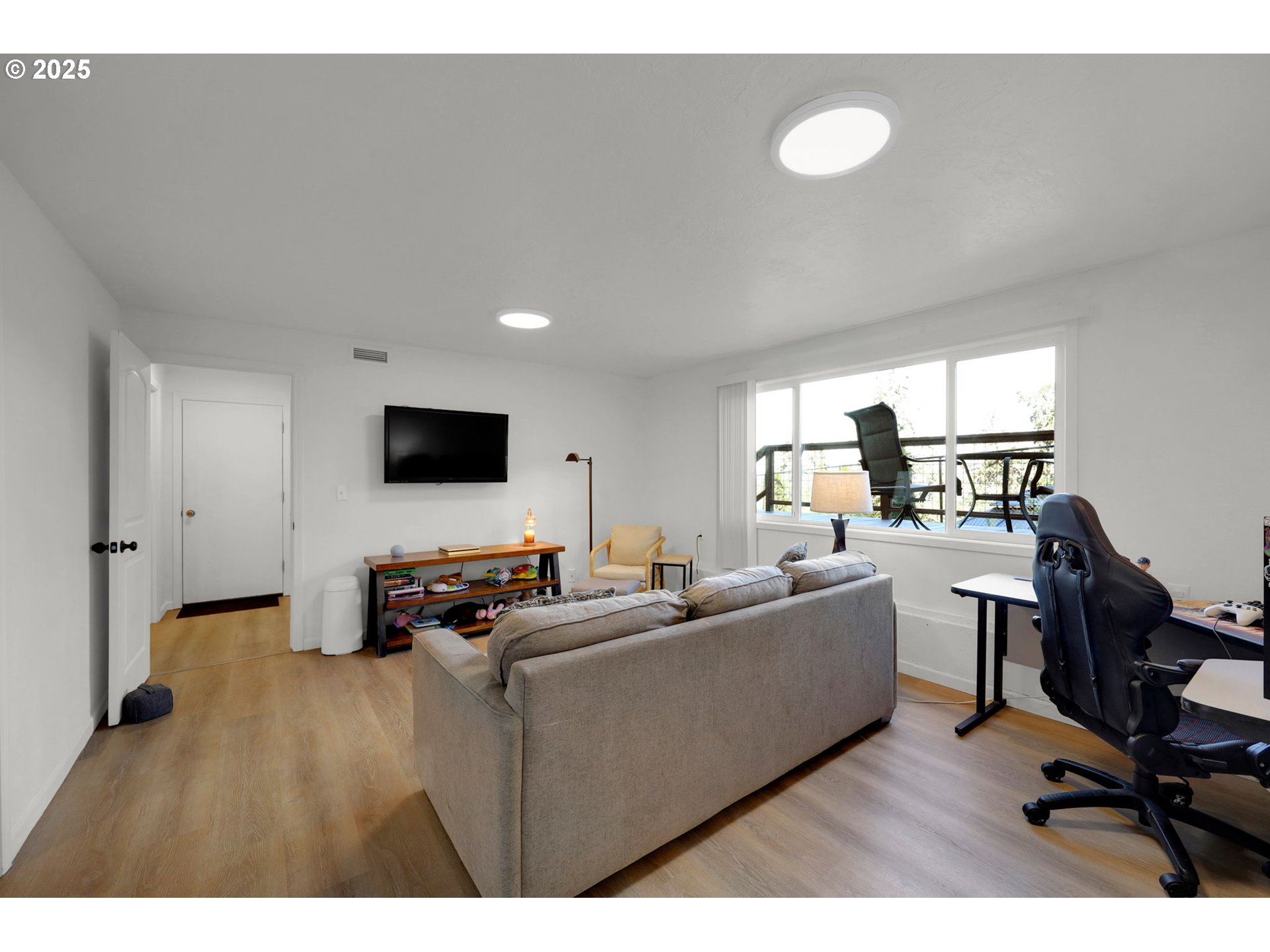 745 South 71st Street Springfield, OR 97478 - Photo 32 of 48