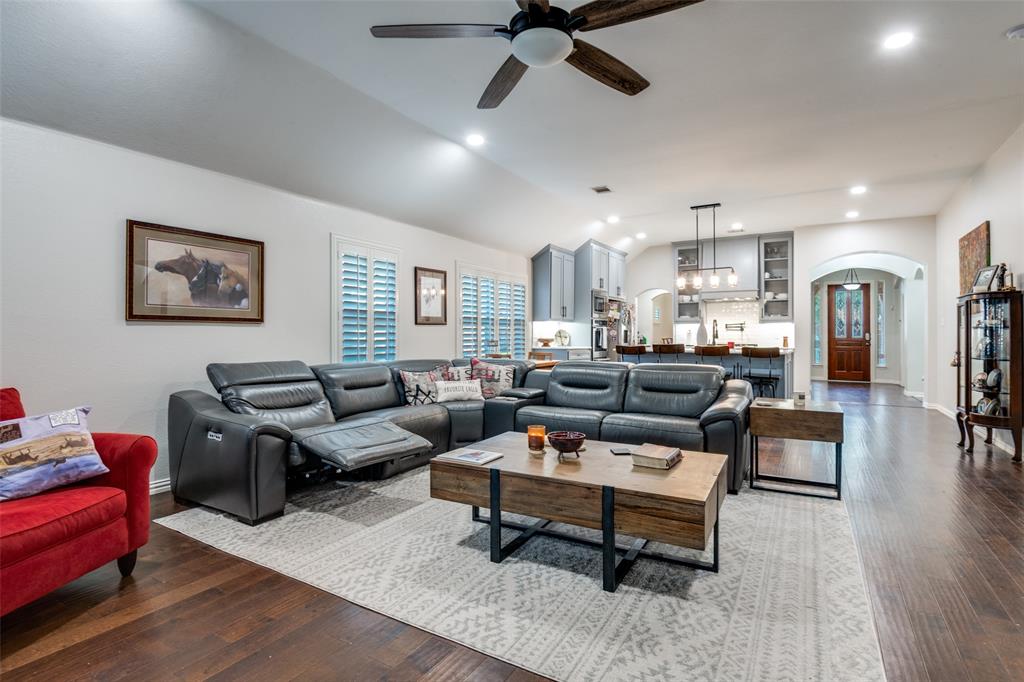 671 Danielle Court Rockwall, TX 75087 - Photo 5 of 26