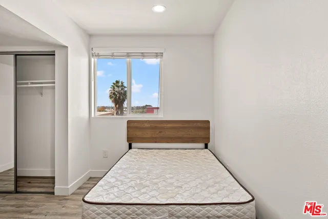 $6,000 | 1147 West 37th Street, Unit 1, Los Angeles, CA 90007