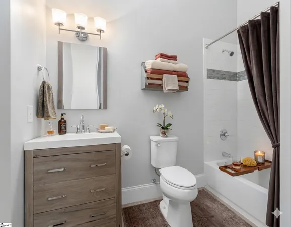 $1,095,000 | 38 The Cliffs Parkway, Landrum, SC 29356