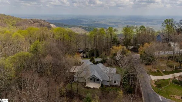 $1,095,000 | 38 The Cliffs Parkway, Landrum, SC 29356