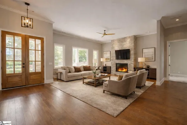 $1,095,000 | 38 The Cliffs Parkway, Landrum, SC 29356