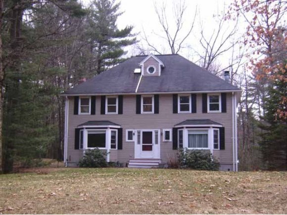 9 Winslow Farm Road Hudson, NH 03051 - Photo 1 of 7