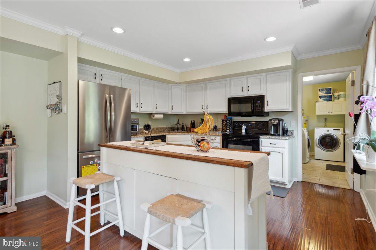 1267 Pebblebrook Road Warminster, PA 18974 - Photo 6 of 25 Gallery Image 6