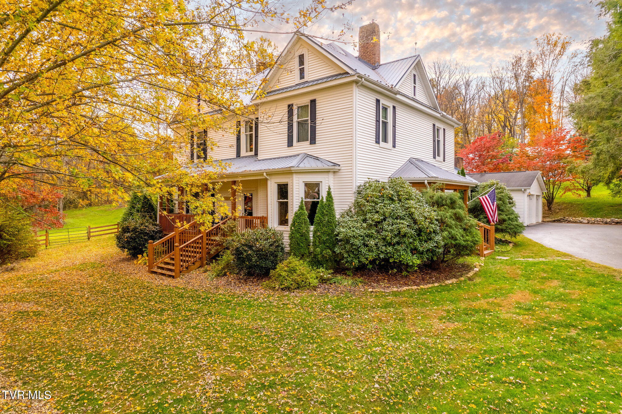 20564 McCann Road Damascus, VA 24236 - Photo 22 of 97 21-web-or-mls-20564-mccann-rd
