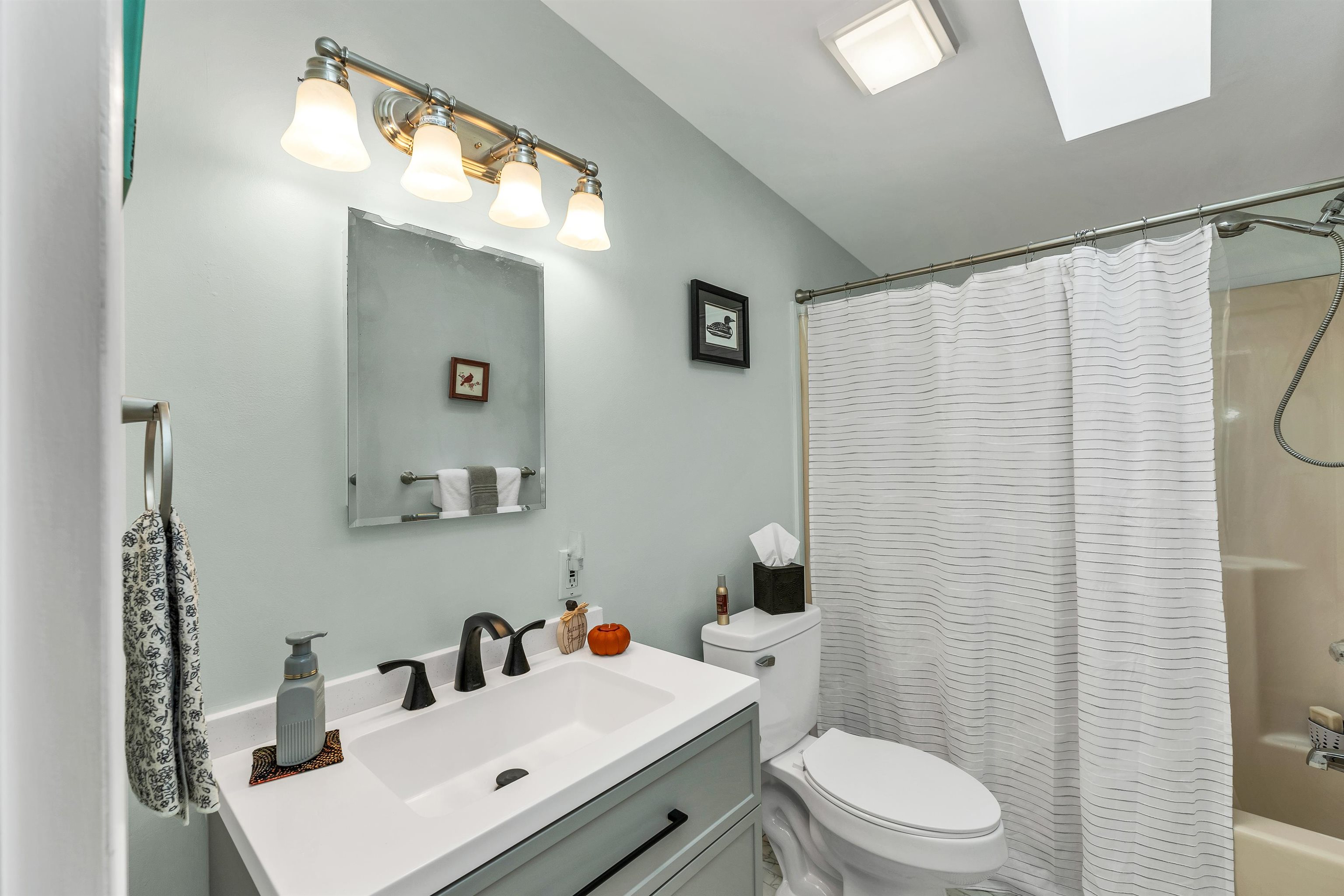 3 Santis Way Wolfeboro, NH 03894 - Photo 23 of 41