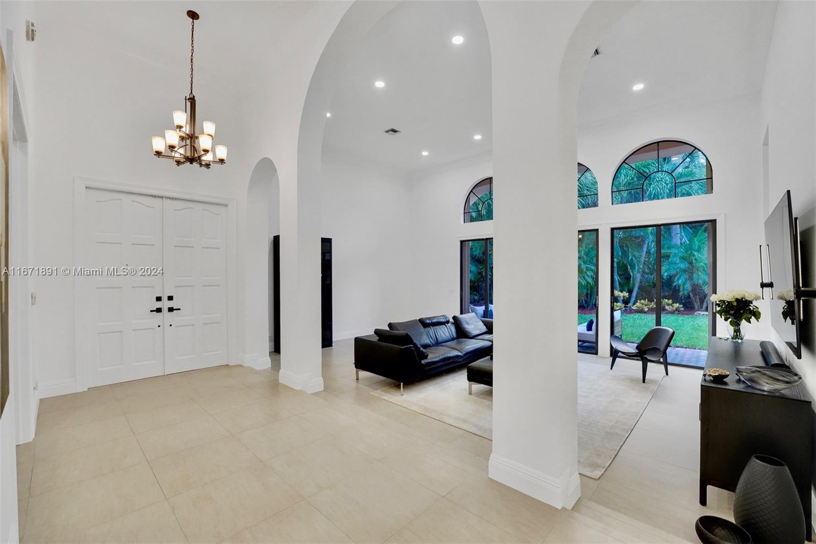 6506 Via Rosa Boca Raton, FL 33433 - Photo 8 of 57
