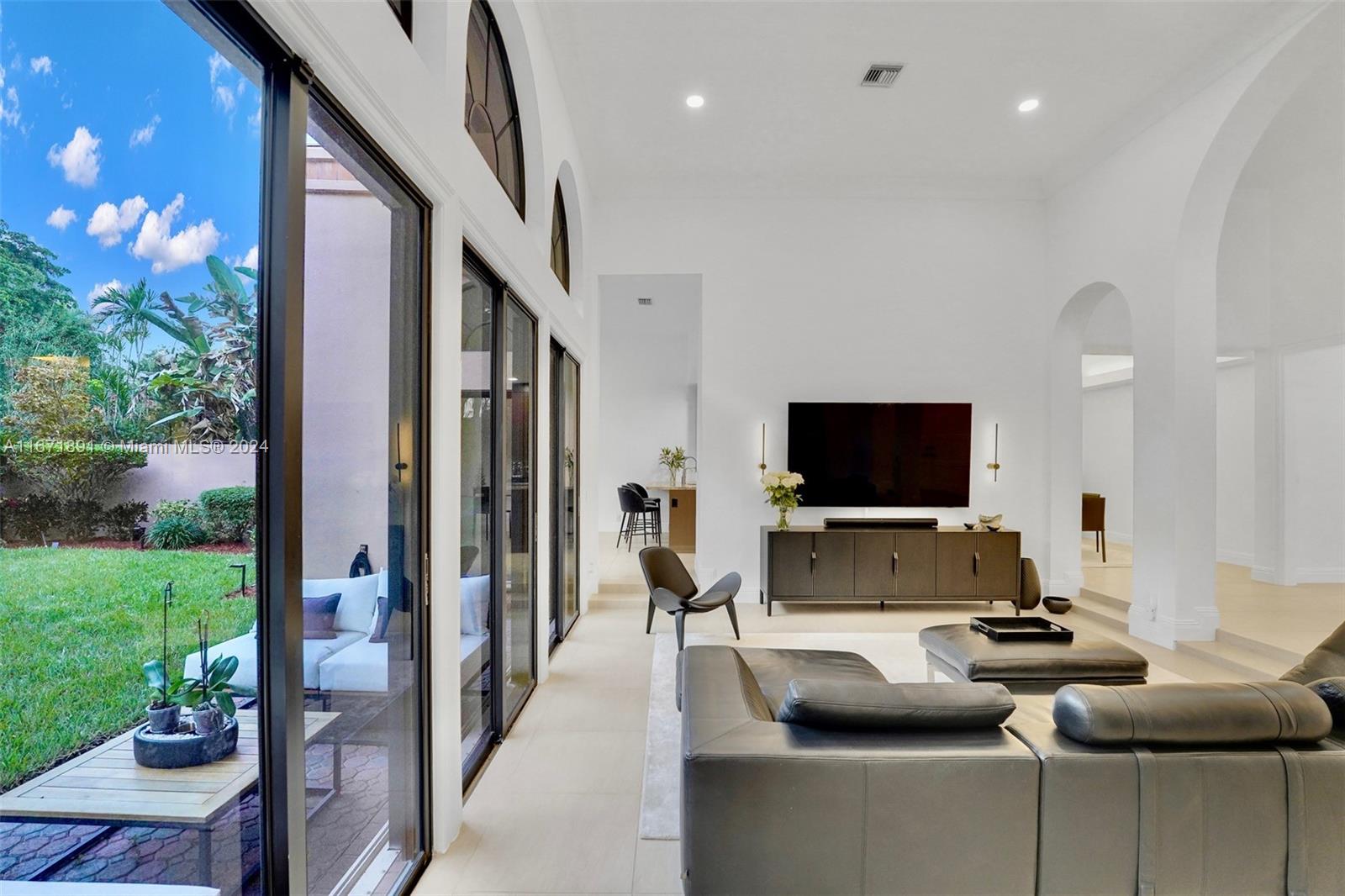 6506 Via Rosa Boca Raton, FL 33433 - Photo 9 of 57