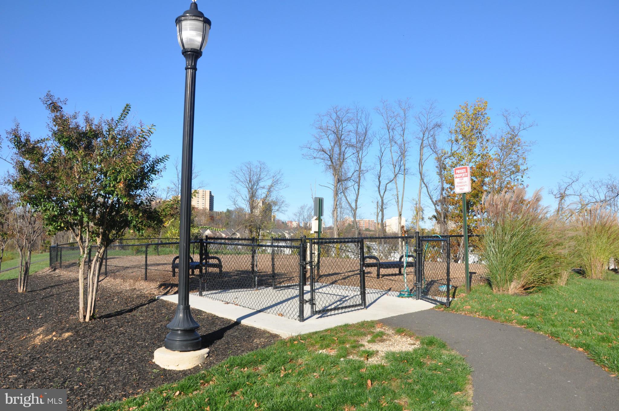 6301 Edsall Road, Unit 404 Alexandria, VA 22312 - Photo 4 of 15 Doggie play area