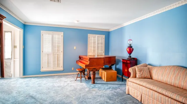 $585,000 | 301 Cedar Circle, Brenham, TX 77833