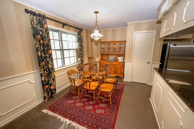 $585,000 | 301 Cedar Circle, Brenham, TX 77833