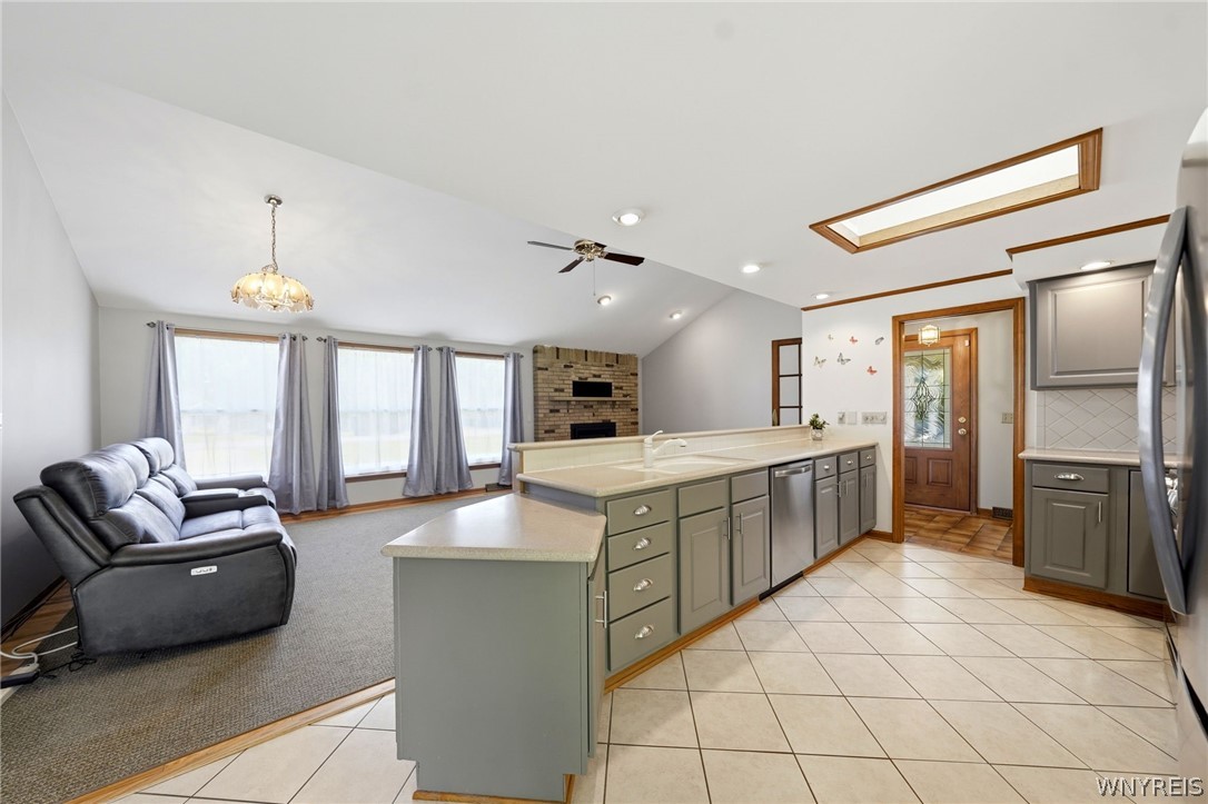 535 Seneca Creek Road West Seneca, NY 14224 - Photo 9 of 49