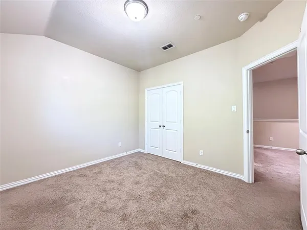 $2,300 | 304 Basil Street, Garland, TX 75040